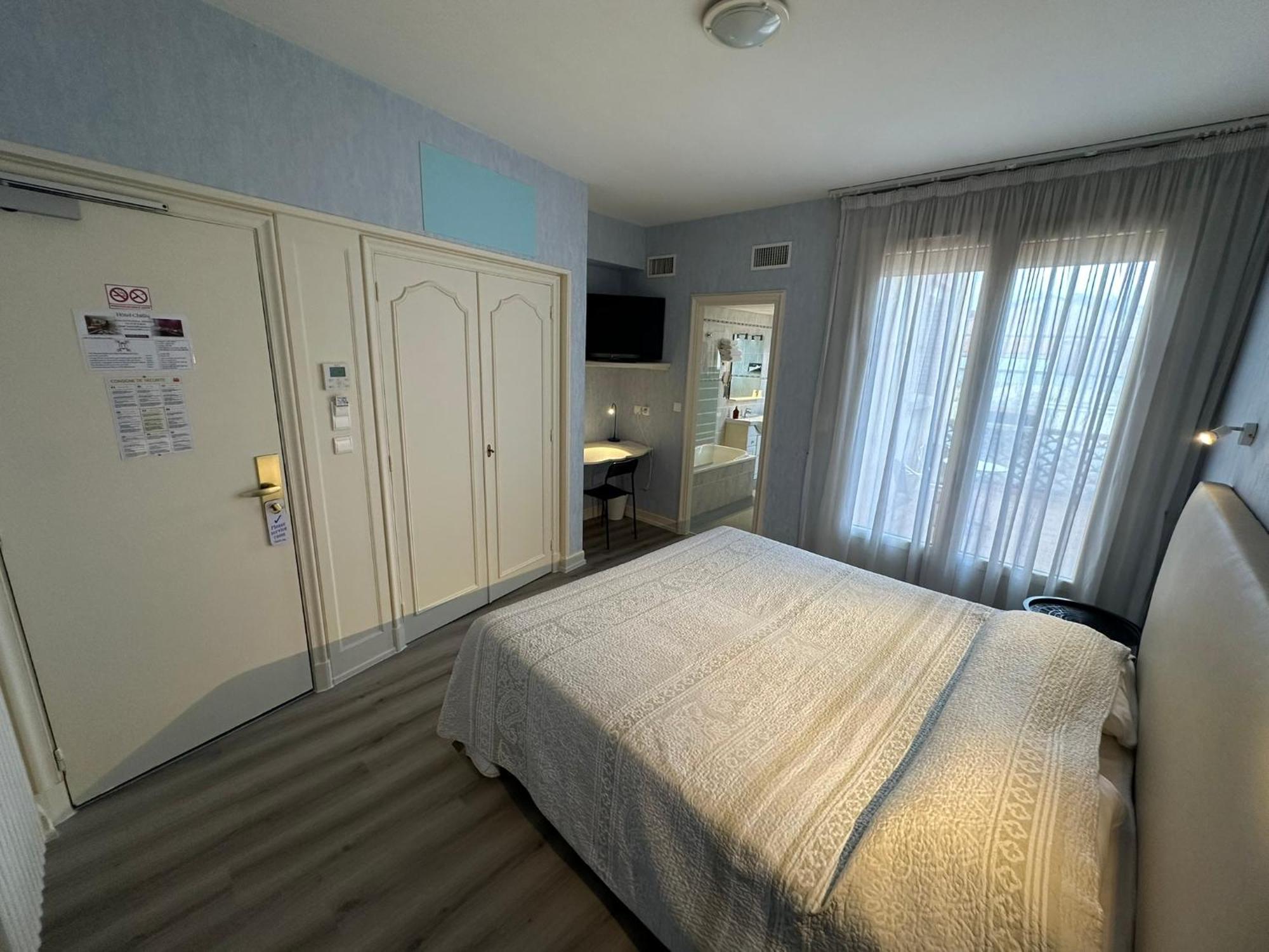 Hotel Chiffre Albi Ruang foto