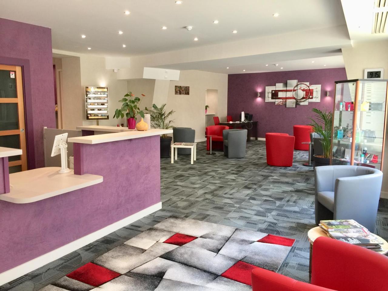 Hotel Chiffre Albi Bagian luar foto