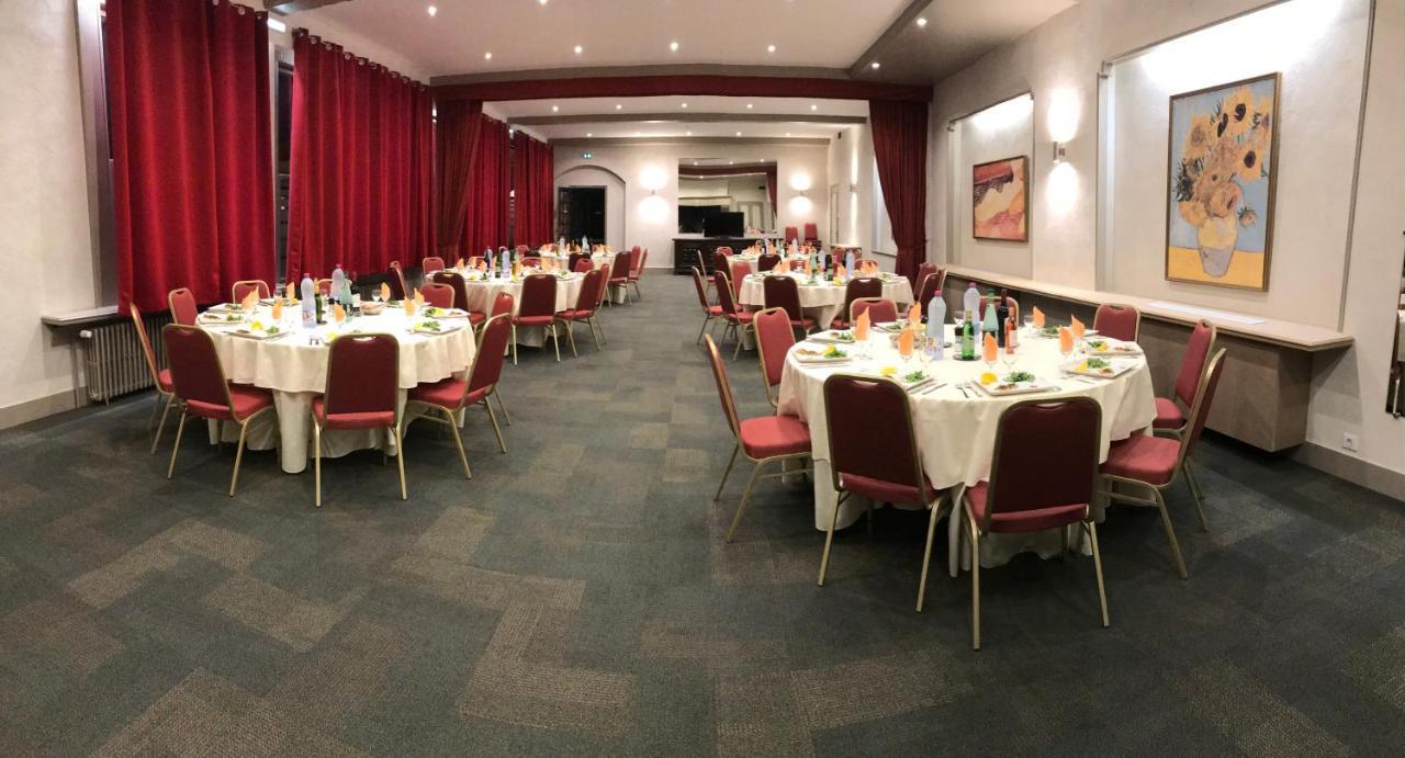 Hotel Chiffre Albi Bagian luar foto